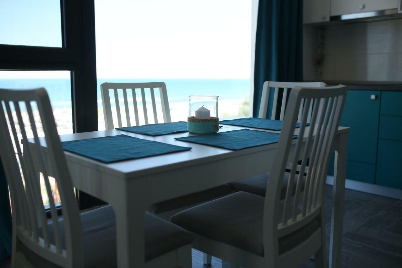 Alexandra Soleil Apartment Năvodari Екстериор снимка