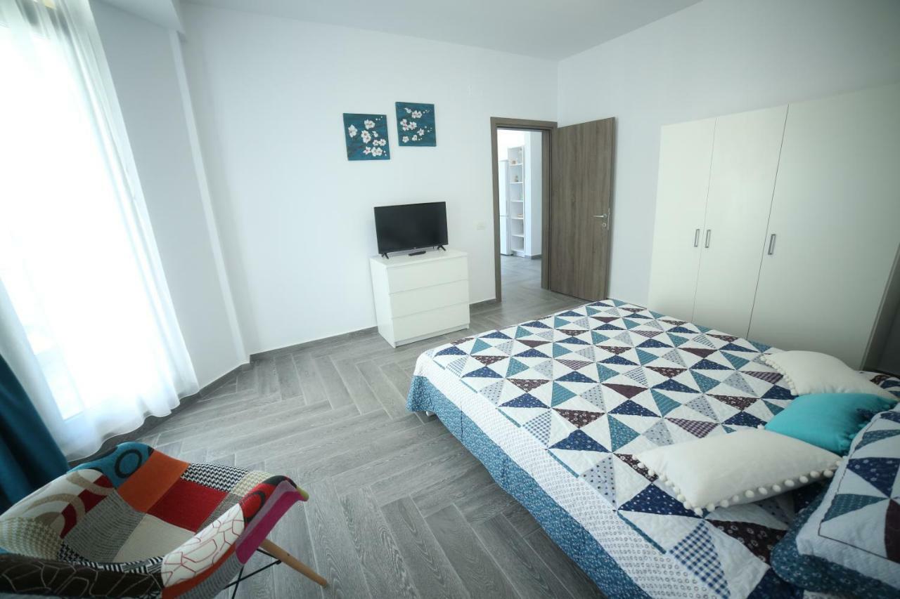Alexandra Soleil Apartment Năvodari Екстериор снимка